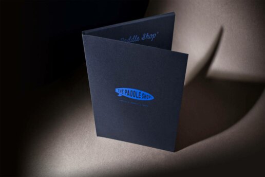 impression-dorure-a-chaud-gaufrage- letterpress-papier-de-creation-Blue1310-agence-de-communication-branding-annecy-paris